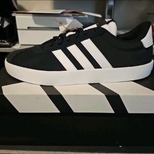 NWB-Men's ADIDAS VL Court 3.0 Black Suede Sneakers